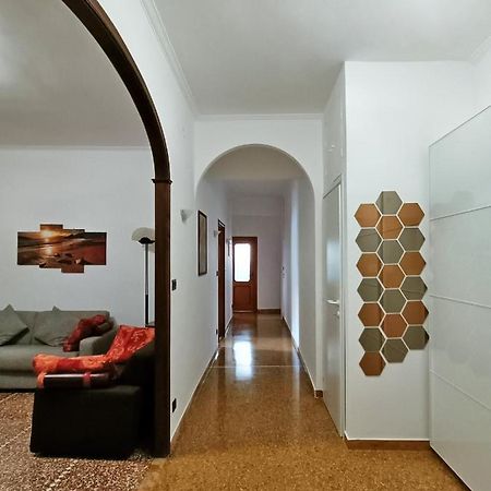 ג'נובה San Martino Appartament Con Parcheggio Privato מראה חיצוני תמונה