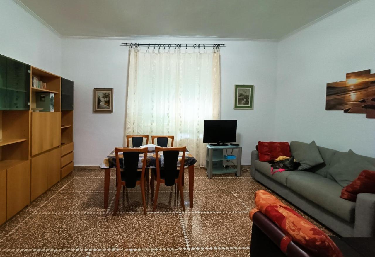 ג'נובה San Martino Appartament Con Parcheggio Privato מראה חיצוני תמונה